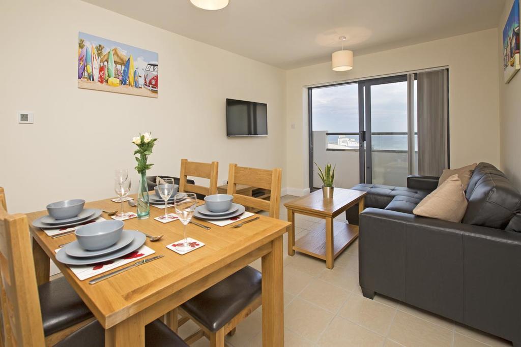 Westbeach Resort Westward Ho!  Exteriör bild