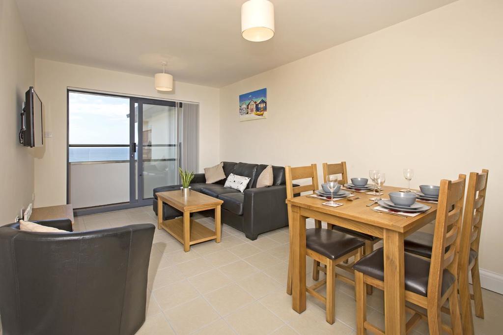 Westbeach Resort Westward Ho!  Exteriör bild
